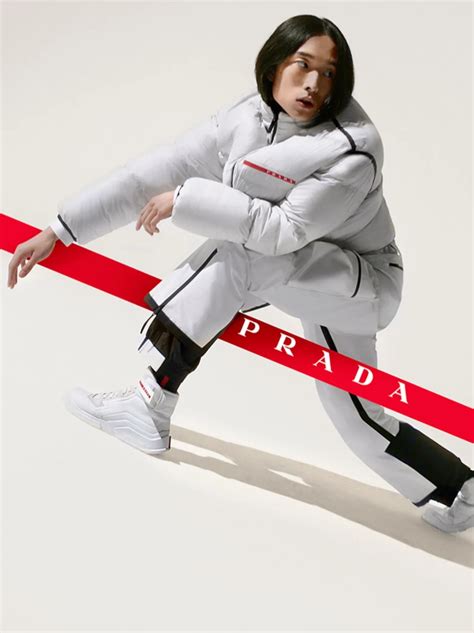 Prada linea rossa 2021